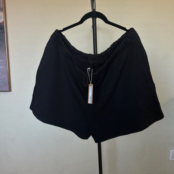 Skims Cotton Fleece Classic Short‎ Onyx Size 3X NWT - Picture 3 of 7